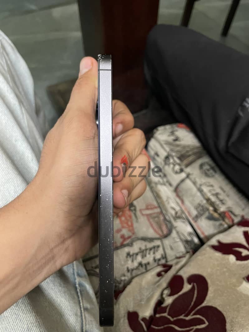 Samsung S24 4