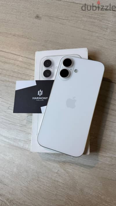 آبل - آيفون 16