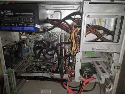 كيسة HP جيل رابع مع كرت شاشه rx 570