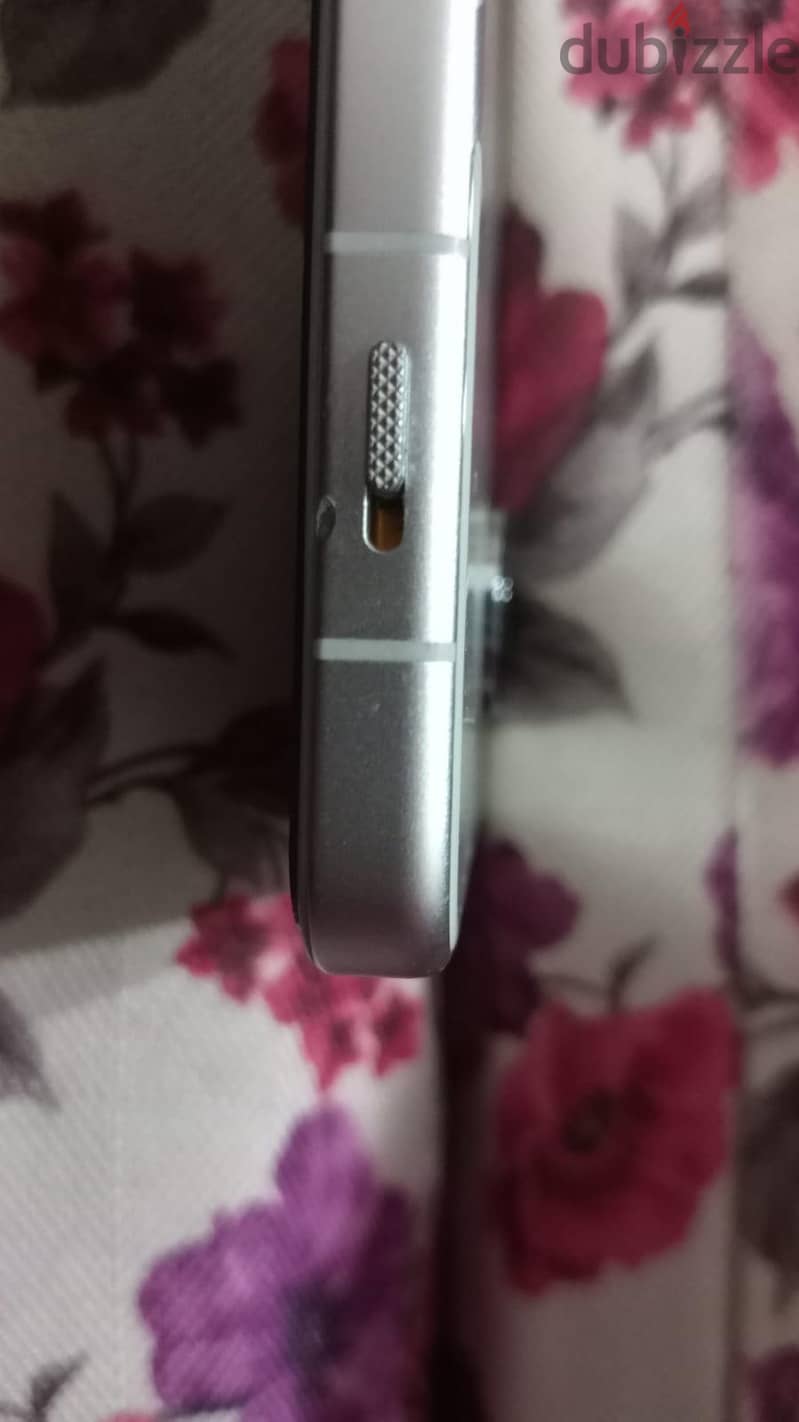One Plus Nord 4 2