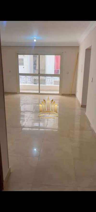 Apartment for rent empty in Compound Baron City on the Ring Road Maadi finishing high lux 2 bedrooms 2 bathrooms area 120 m  fifth floor side facade there are 2 elevators natural gas electricity meter landline and internet a month rent and a month and a half security rent final 12500