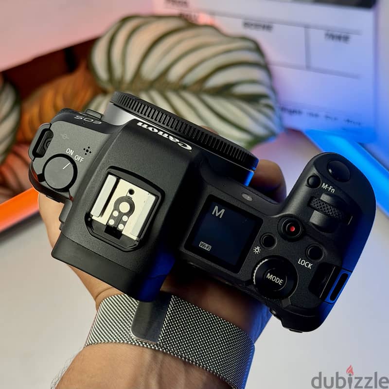Canon R 3