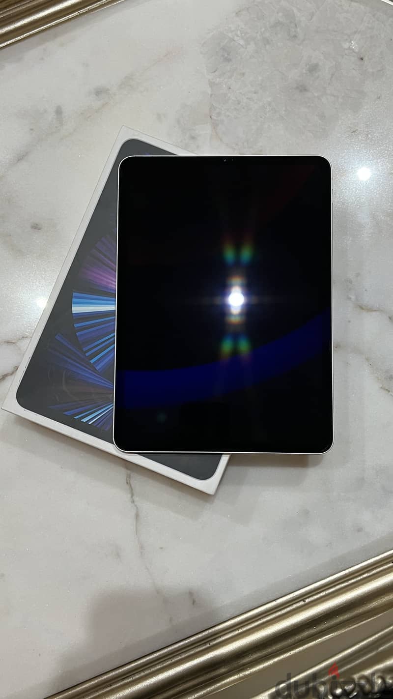 iPad Pro 11” 3rd Gen (M1) + Apple Pencil gen2 1