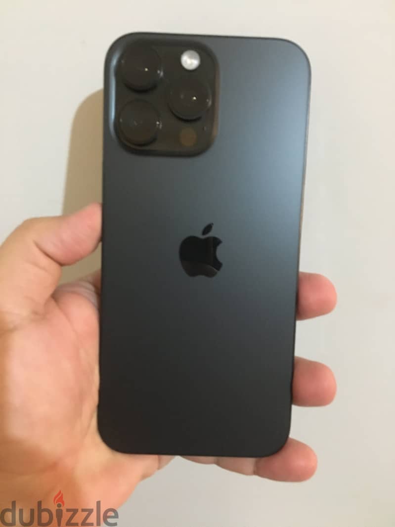 Apple - iPhone 16 Pro Max 3
