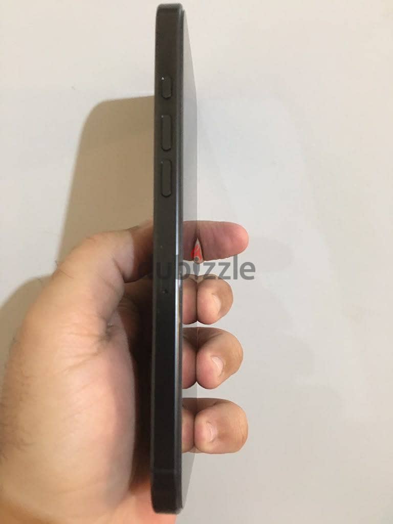 Apple - iPhone 16 Pro Max 4