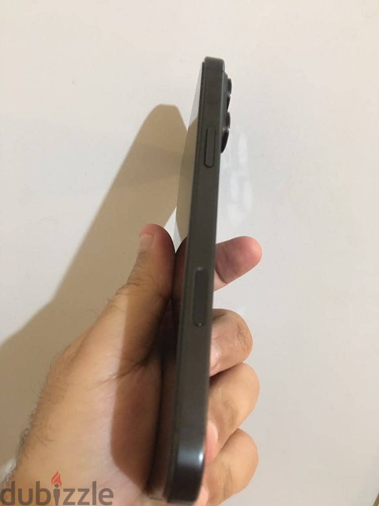 Apple - iPhone 16 Pro Max 5