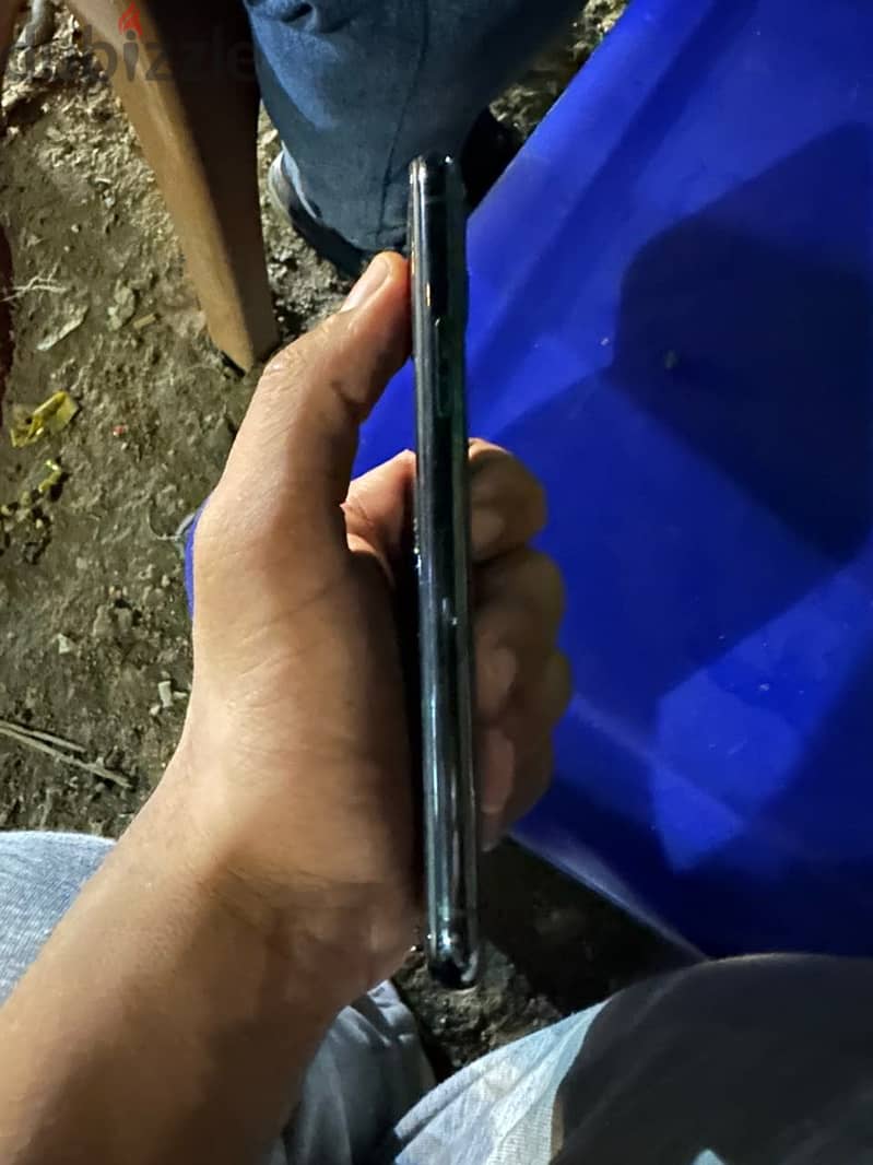 Apple - iPhone 11 Pro 2