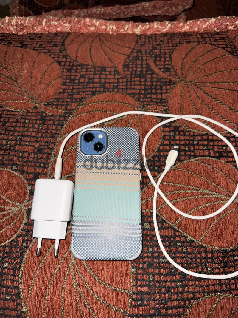 Apple - iPhone 13 2