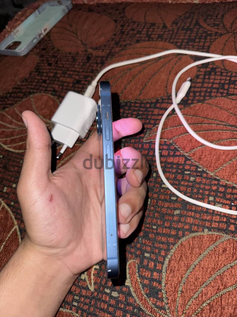 Apple - iPhone 13 4