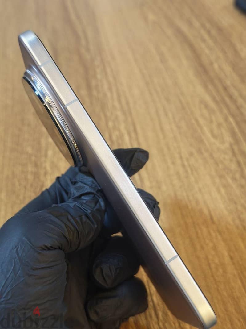 Honor Magic 8 Pro 4