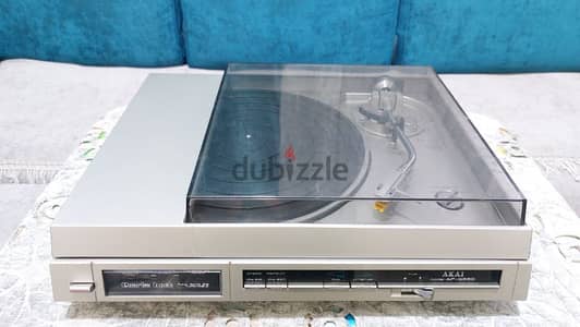 Turntable Akai AP-Q330