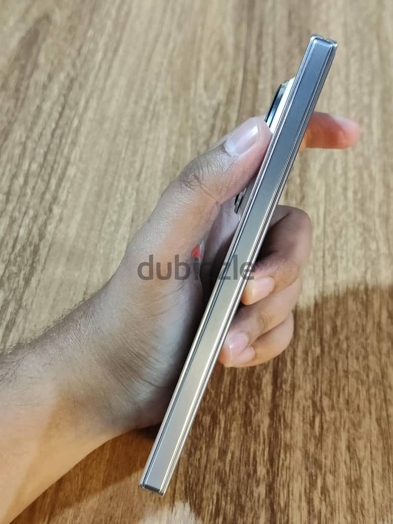 Oppo Find N5 3