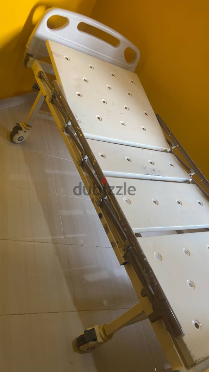 Medical bed 3