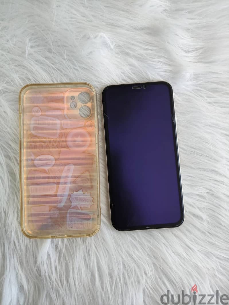 Apple - iPhone 11 4