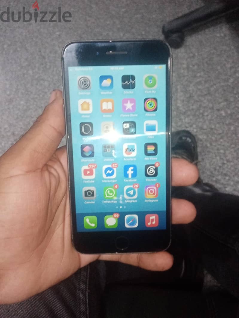 Apple - iPhone 8 Plus 6