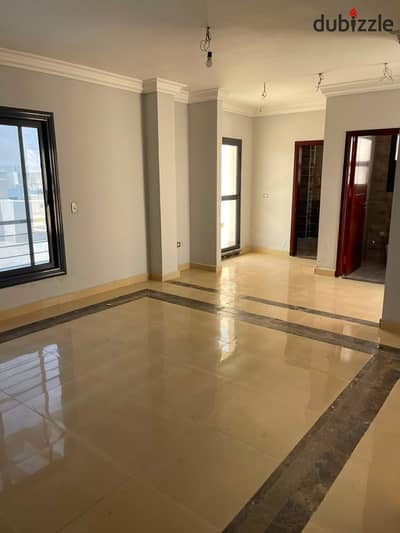 Luxury Townhouse Villa for Rent, Direct Sea View