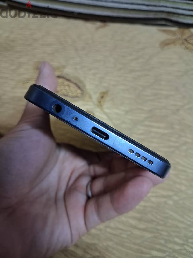 Realme C55 4