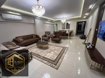  155 sqm ground-floor apartment for rent, no garden, 3 bedrooms, 3 bathrooms, private finishing, open view, EGP 60K negotiable.