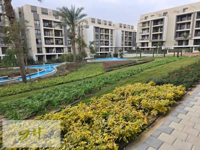 شقة مع جاردن تشطيب كامل علي لاند سكيب للبيع في المراسم، فيفث سكوير، القاهرة الجديدة AlMarasem Fifth Square New Cairo