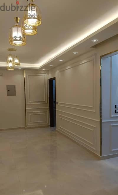 السلام عليكم ابراهيم النقاش كلمني 01017132216