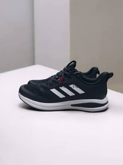 (Sale) Adidas original size (44)