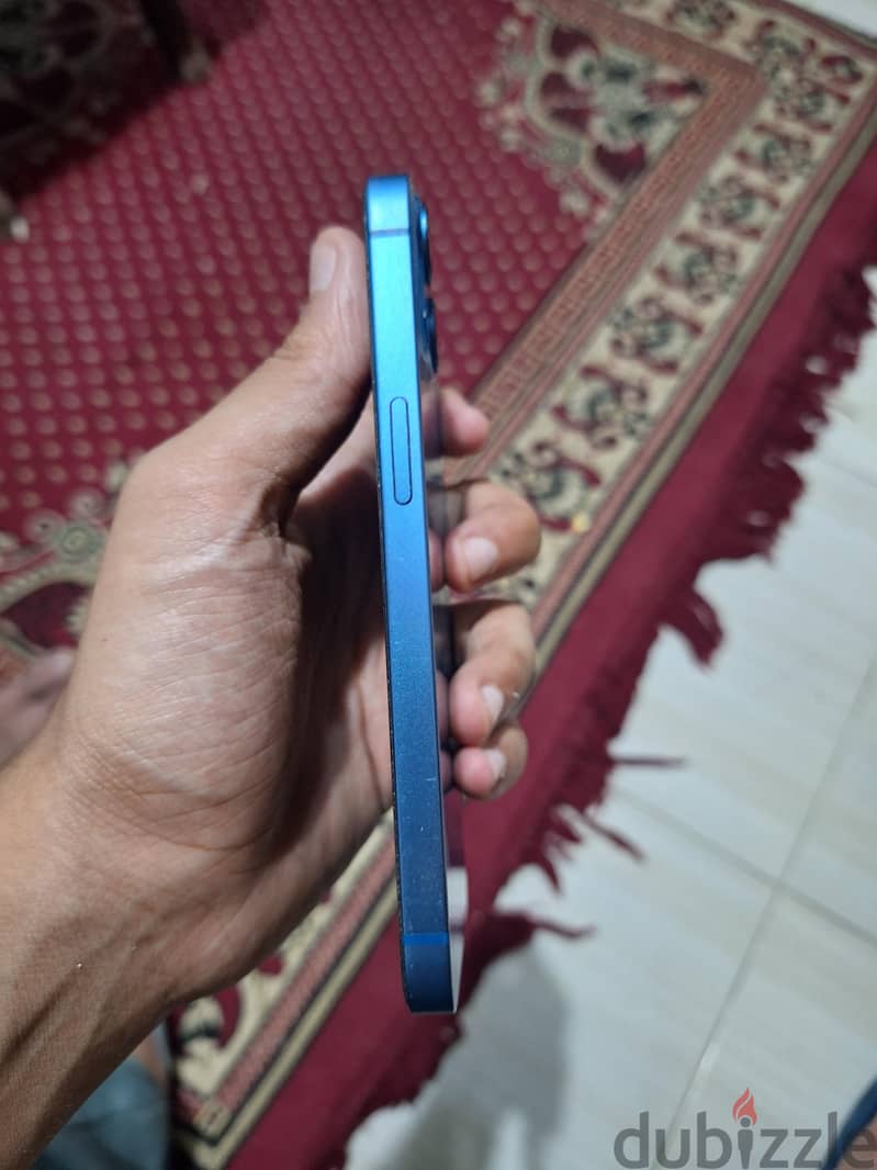 Apple - iPhone 13 4