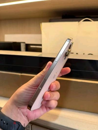 آبل - آيفون 16 برو ماكس