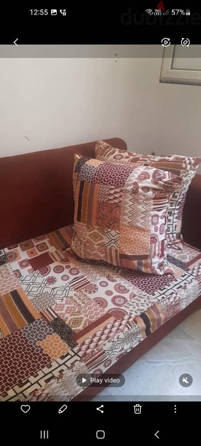 ركنه حرف L خشب زان عمولة ٣ قطع حالتها ممتازة اسفنج تاكى مطلوب ٥٠٠٠