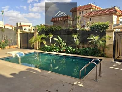 Villa for sale, immediate delivery, S. Building, with an area of 337 square meters, Life-Style-Open-View, walled in with Madinaty, with a 35% cash disc