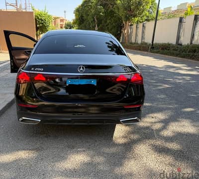 مرسيدس بنز اي 200 2025