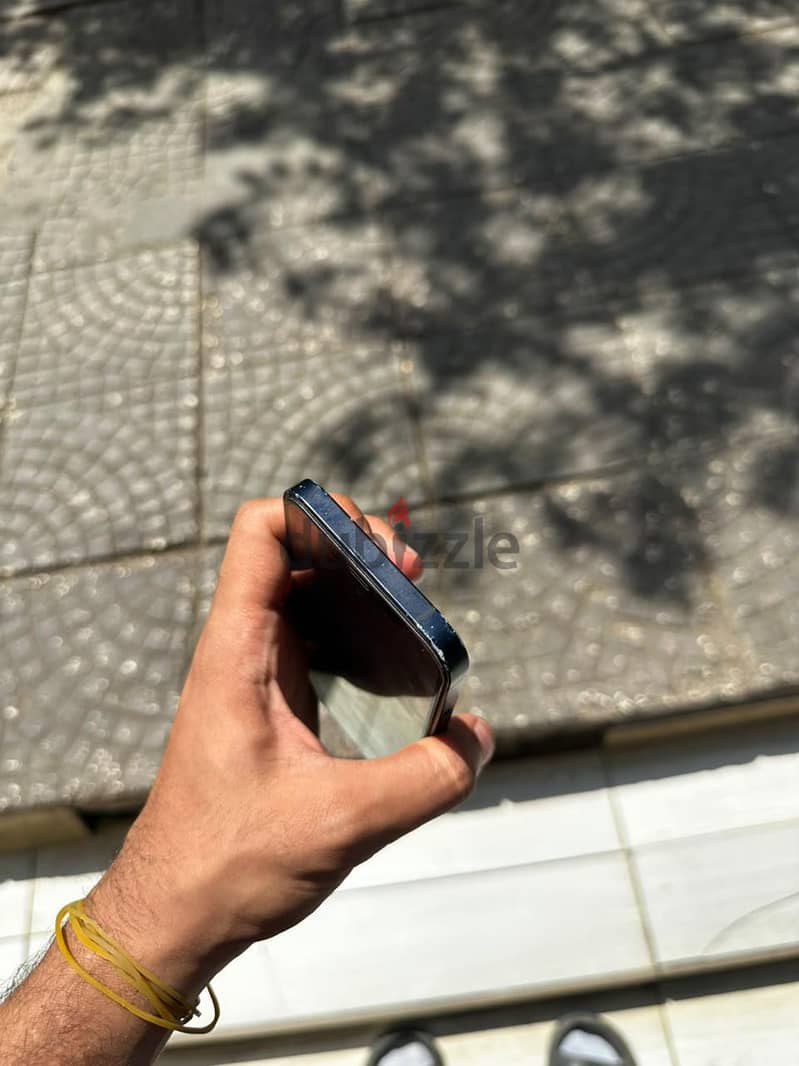 Apple - iPhone 12 3