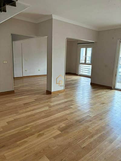 Penthouse for rent at Zayed Dunes compound