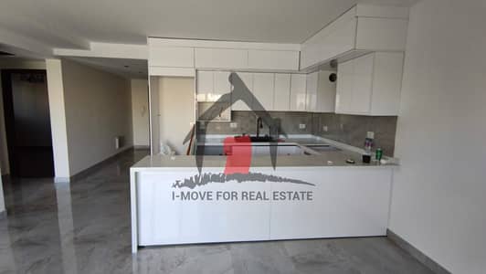 Apartment 90m Kitchen& AC’s & Shutters Palm Parks