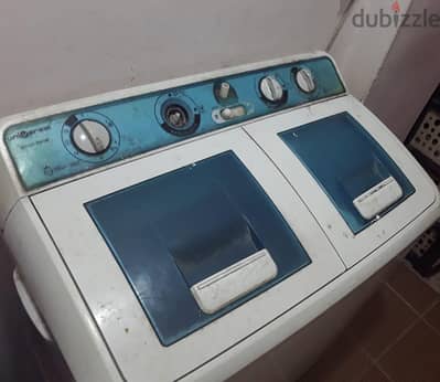 غسالة ينفرسال ٩ كيلو جيدة ولكن النشافة فيها مشكلة