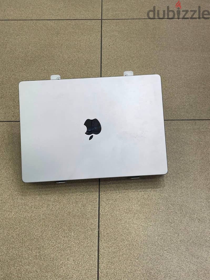 macbook m1 pro 2021 6