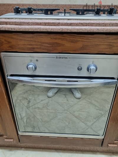 Ariston built-in over (جديد)