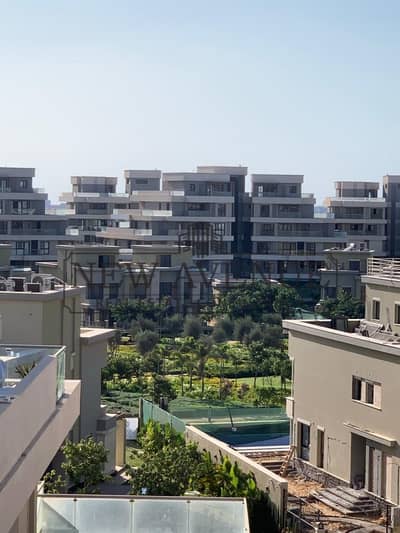 apartment for sale sky condos ready to move prime location in sodic villete in new cairo
