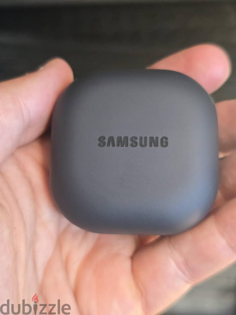 Samsung Galaxy Buds 2 Pro Original + Ringke Case – Like New 3