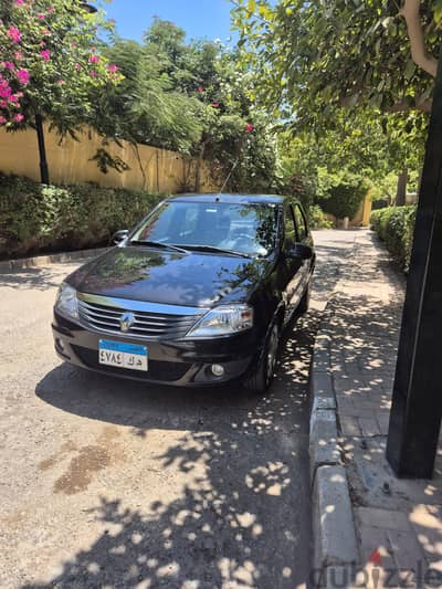 Renault Logan 2012