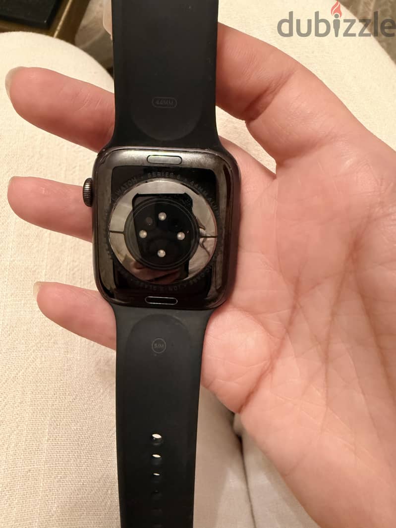 Apple watch sires 6 44m 6