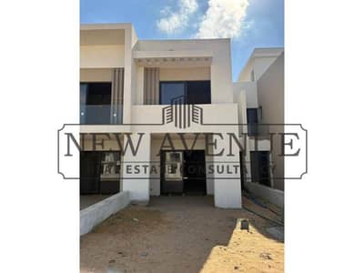 Townhouse for Sale in a Prime Location Overlooking Landscape Down Payment with Installments Ready to movein Hyde Park Phase Gardenville New Cairo Townhouse for Sale in a Prime Location Overlooking Landscape Down Payment with Installments Ready to movein Hyde Park Phase Gardenville New Cairo