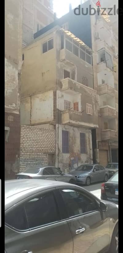 ارض للبيع عليها منزل قرب الهيلتون سيدى بشر رمادا سابقا