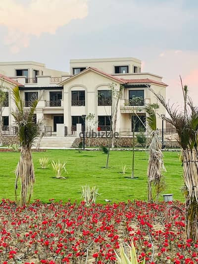 Corner townhouse villa in Madinaty (Model F3) featuring a wide garden view and a plot area of ​​283m². Offered at an exceptional price with the longes