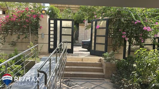 تحفة سكنية بجوار قصر البارون | شقة 370 متر بإطلالة مميزة | مسجلة شهر عقاري