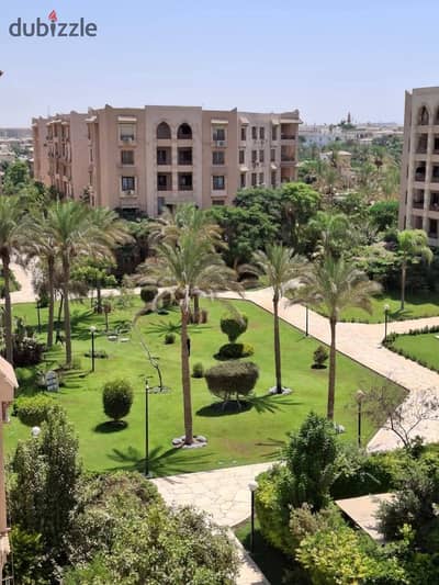 Apartment for sale at an attractive price in Al Rehab City. Company finishing. 110 sq m. Located in the Fifth Rehlat area. Fifth floor with elevator.