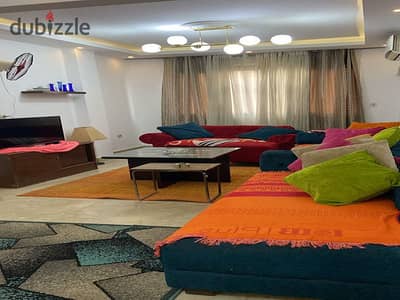 شقة مفروشة للإيجار – 120 متر فرش ممتاز موقع مميز  مصر الجديدة