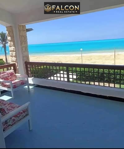 صف اول بحر بسعر لقطه متشطب بالكامل ع المفتاح في مارينا5 الساحل الشمالي  قبل لسان الوزراء marina5  بجوار فندق Rixos دقائق من مراسي