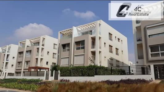 Duplex 234m for sale, immediate resale, Hyde Park, Fifth Settlement, with a distinctive layout, open view landscape, unobstructed sea view, ready