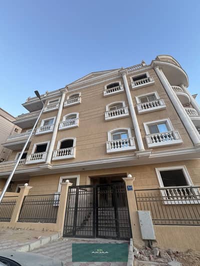 Apartment for sale in Andalus – immediate delivery – super lux finishing, in one of the best locations in the Fifth Settlement. A unique opportunity for living or investment, in a strategic location close to Mivida Compound and the Ninety Street, with elegant finishing and immediate delivery, in a fully serviced area.