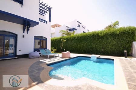 Luxury 4BR Villa with Private Pool in Amaros